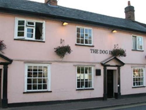 The Dog Inn ฮอลสเตด ภายนอก รูปภาพ